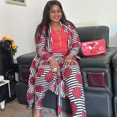 sandusky51's profile picture. life is what we make it so let's make it right.
Communication practitioner.