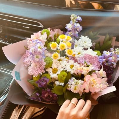 المحظوَظ هَو : منْ أرضْيَ الله قبْل أنَ يلقْاھَ ♥