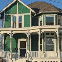 Old Houses Under $100K(@oldhouses100k) 's Twitter Profile Photo