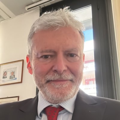 SergioTalamo's profile picture. il tempo e' troppo poco per perderlo a rassegnarsi