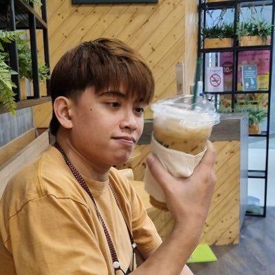 Patchanonnote's profile picture. Football is My life #MDC#🔬💊🖊