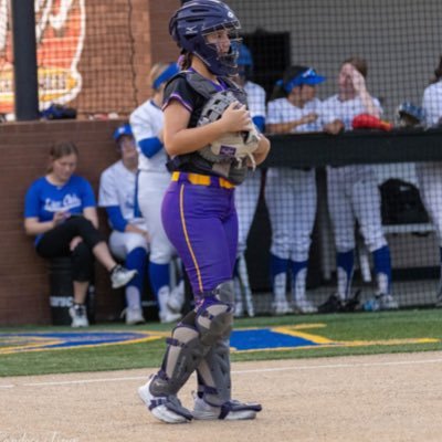 ⚡️LA thunderbolts 24’⚡️#14 💜DSHS softball 24’💜 #11| LSUE commit |