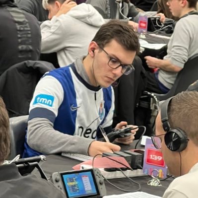 HQvgc's profile picture. Having fun in VGC / Dokkan Battle Enthusiast / FC Porto 💙🐉 / Hardstyle is in my DNA