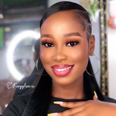 PreciousIhekwoa's profile picture. .