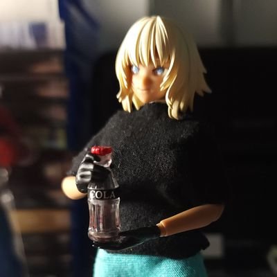 ThrowMeAway039's profile picture. 