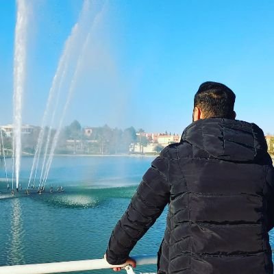 Mutsuz İnsanlar Klübü Başkanı Resmi Hesabıdır.                                         

@GalatasaraySK 🦁