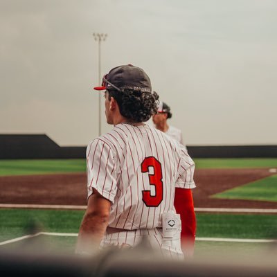 Del Valle High School ‘24⚾️🏈🏋️‍♂️|GPA:5.2 weighted/4.0 unweighted | 5’7 155| SS/RHP/OF | @BaseballSRSU Commit