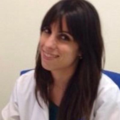 Cirujana General y Digestivo especialista en endocrino y mama. MD, PhD. Profesora asociada de la UAM.