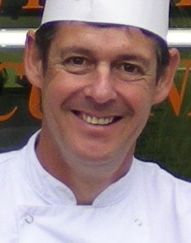 Trained in classic French pastry arts at Cordon Bleu School Paris & Gastronomicom Cap d'Agde. Chef / Owner-  Patisserie de Paris Johannesburg South Africa.