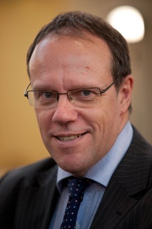 Member of the executive committee Smals, IT in the social and health sector in Belgium. My personal tweets as a normal human being, as a geek, or as an engineer