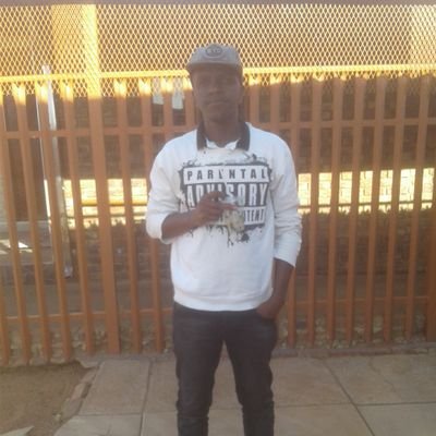 mohale_35's profile picture. I'm unique in my own way