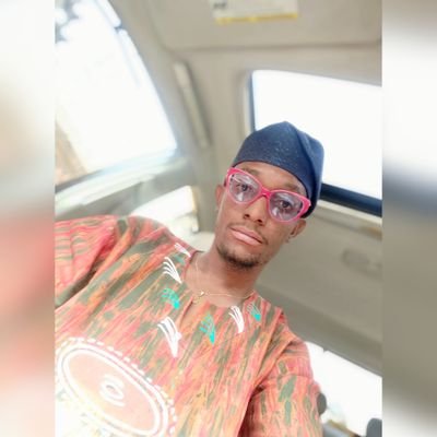 Chemical Engineer •
Waste Management Enthusiast •
Political Enthusiast •
Gadget Enthusiast •
Founder/CEO @rheelcyclers @rheelkits • Member of @covenantUalumni