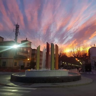 Página Twitter de información directa y actual sobre la predicción del tiempo, alertas, fotos, curiosidades sobre Requena (Valencia) y alrededores.