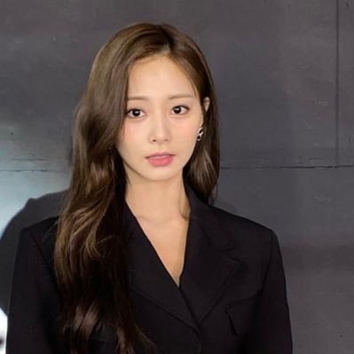 韓国グループTWICE応援しながらonce仲間と楽しい会話、情報交換、最近はLINEの方でグループ「🍭TWICE9人じゃ無いとダメonce集まれ」のアドバイザーしてます。他にも多数グル主してるので参加希望の方はDMして下さい。気軽にフォローしてくれる方大歓迎です。ツウイ隊NO.6591 幹部NO.7
