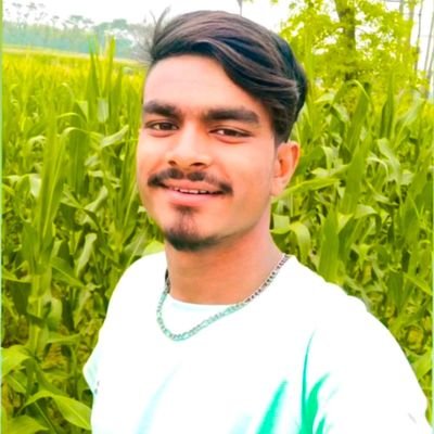 👉*अगर अपनी काबिलियत पर यकीन किया जाए, तो उंगलियां उठाने वाले भी तालियां बजाना शुरू कर देते है.*👈