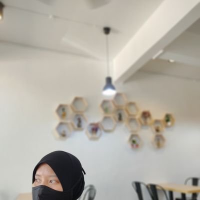 Shopeebybella23's profile picture. Elevate Your Aspirations, Conquer the Future.
I sell something