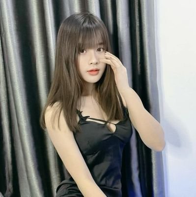 mPhngTriu284767's profile picture. 