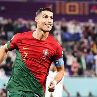 Ronaldo61250658's profile picture. Madridismo en vena
Fan del GOAT CR7 
diciendo lo que sentimos sin quedar bien con nadie