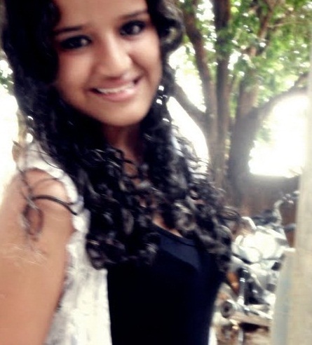 Solteira,Ciumenta,Manhosa,Libriana, Briguenta (quando percisa) Posso Fazer Seu Desejo Se Torna Realidade (66' Segue??!! Msn:fernanda_katyelly@hotmail.com