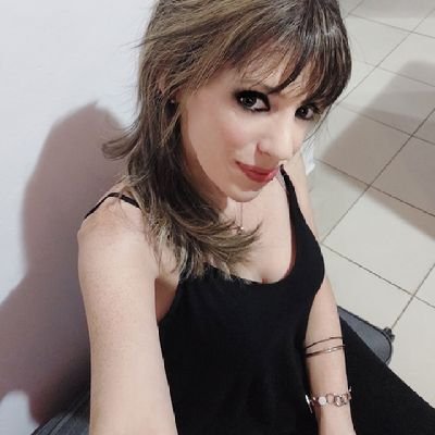 Anita_3004's profile picture. IG: @anamarmazz