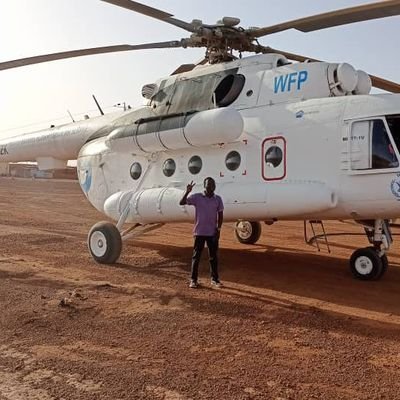 Jeune activiste social,Certifié Animateur communautaire dans les centres de formation professionnelle des jeunes, Ambassadeur à U-Report  et à JASR/PF Burkina