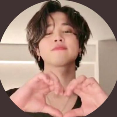 jimina071320's profile picture. 