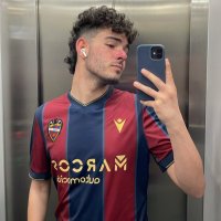 ángel (@aaangeel02) 's Twitter Profile