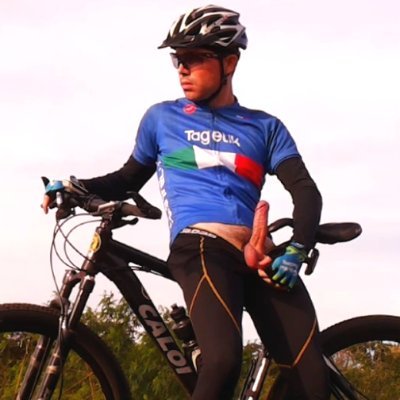 cyclist gay Profile