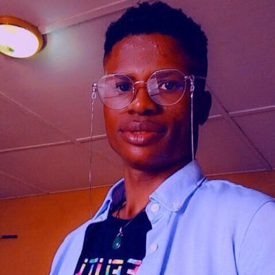 officialhollis2's profile picture. 