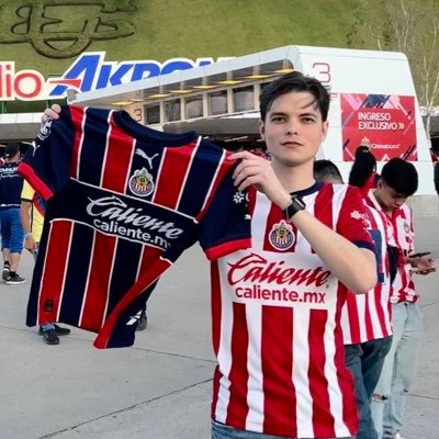 Mi profesión, twittear cuando juega @Chivas 🇫🇷🐐 📍Tapatío 👨🏻‍💻