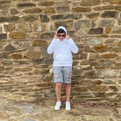 souootiago's profile picture. •𝚒𝚐: 𝚝𝚙𝚎𝚛𝚎𝚒𝚛𝚊𝟽𝟾𝟽 •𝚜𝚗𝚊𝚙: 𝚜𝚘𝚞𝚘𝚘𝚝𝚒𝚊𝚐𝚘 •𝚊𝚐𝚎: 20𝚢