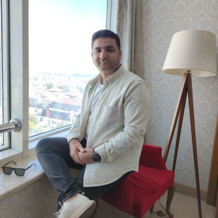 razmi_hamidreza's profile picture. 