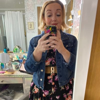 _amber_81's profile picture.