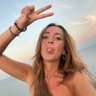 rociolaguia3's profile picture. la respuesta siempre será si :)