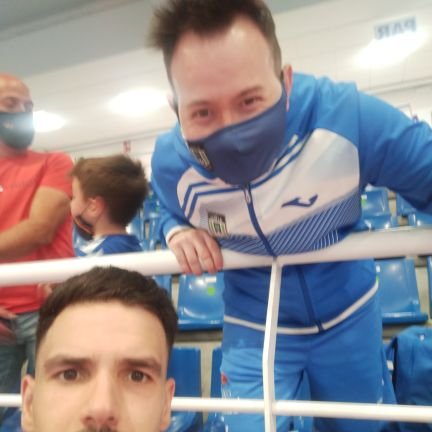 ngelToms913217's profile picture. 