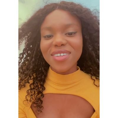 Phinzzie's profile picture. Love ❤️ and Light 💡