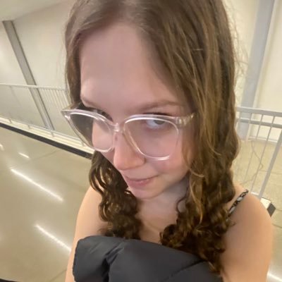 uakron | taylor swiftās fiancĆ©e went to my high school bo naylor enjoyer
