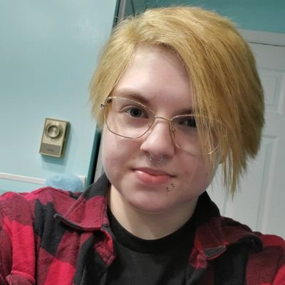 | 24 | non-binary | queer | he/they | i mostly just rt cute stuff 💖