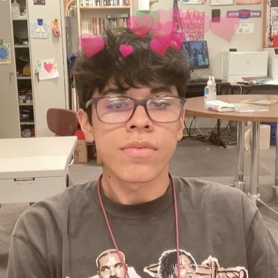 imagineYahir's profile picture. 