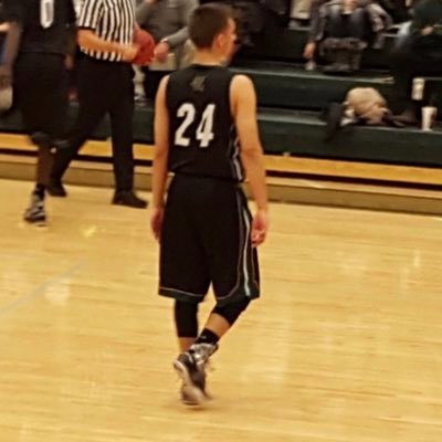 lilnikkytheemu's profile picture. hooper 🏀email : nickvalles10@gmail #JUCOPRODUCT