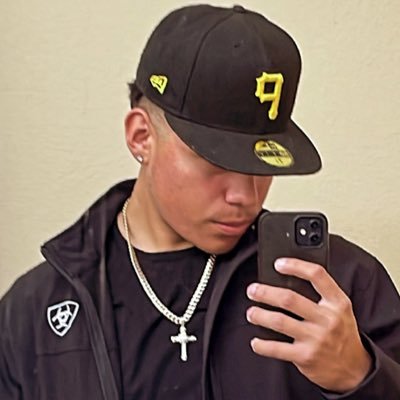 Edgaruiz12's profile picture. Tf you want