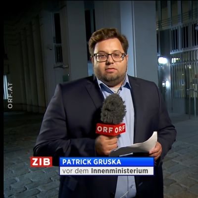 📺 Redakteur, Chef vom Dienst @ #ZIB2 #ORF (Patrick.Gruska@orf.at)

🎬 Früher #puls4 #swr

📸 Instagram: paddypaddypadpad
📱TikTok: patrickgruska

#gruskagate