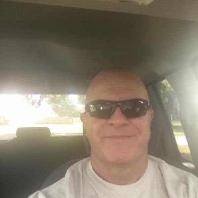 AndrewE8855's profile picture. 