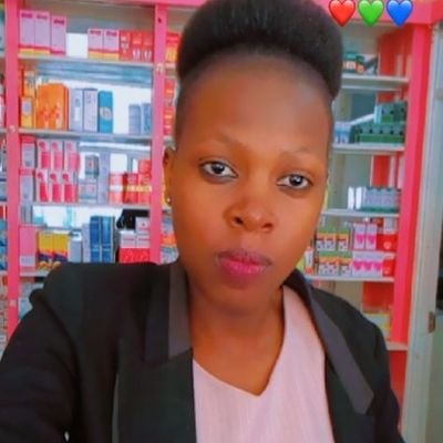 MaureenOnyang12's profile picture. 