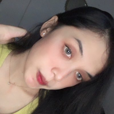 eyyym_'s profile picture. 