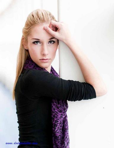 modelmaterial77's profile picture. Always enjoy the little things in life.