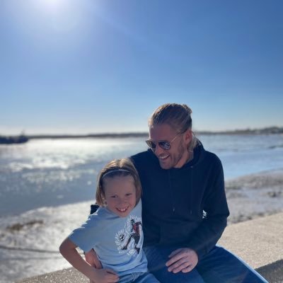 richelms88's profile picture. 