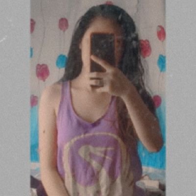 chizwizii's profile picture. How can emptiness be so heavy?