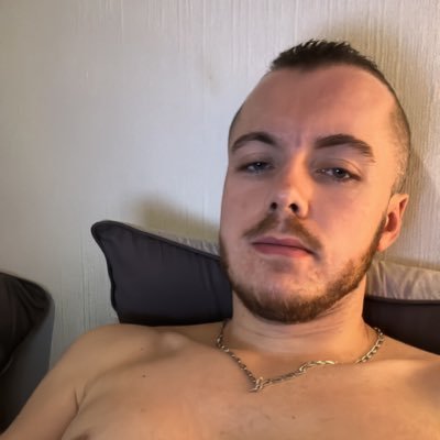 27y 🥵