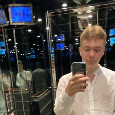 AdriennBFT's profile picture. rester éveillé…Savoir dire NON